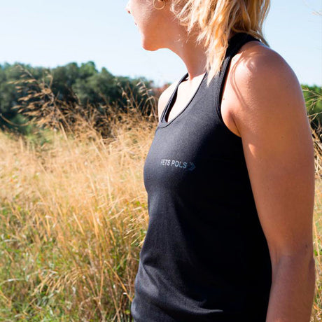 AITONA | Camiseta deporte tirantes negra